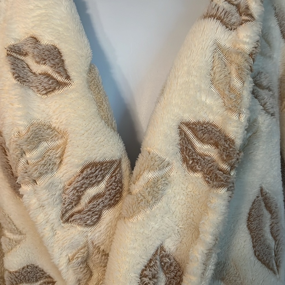 Women's Robe XL - Picture 2 of 8
